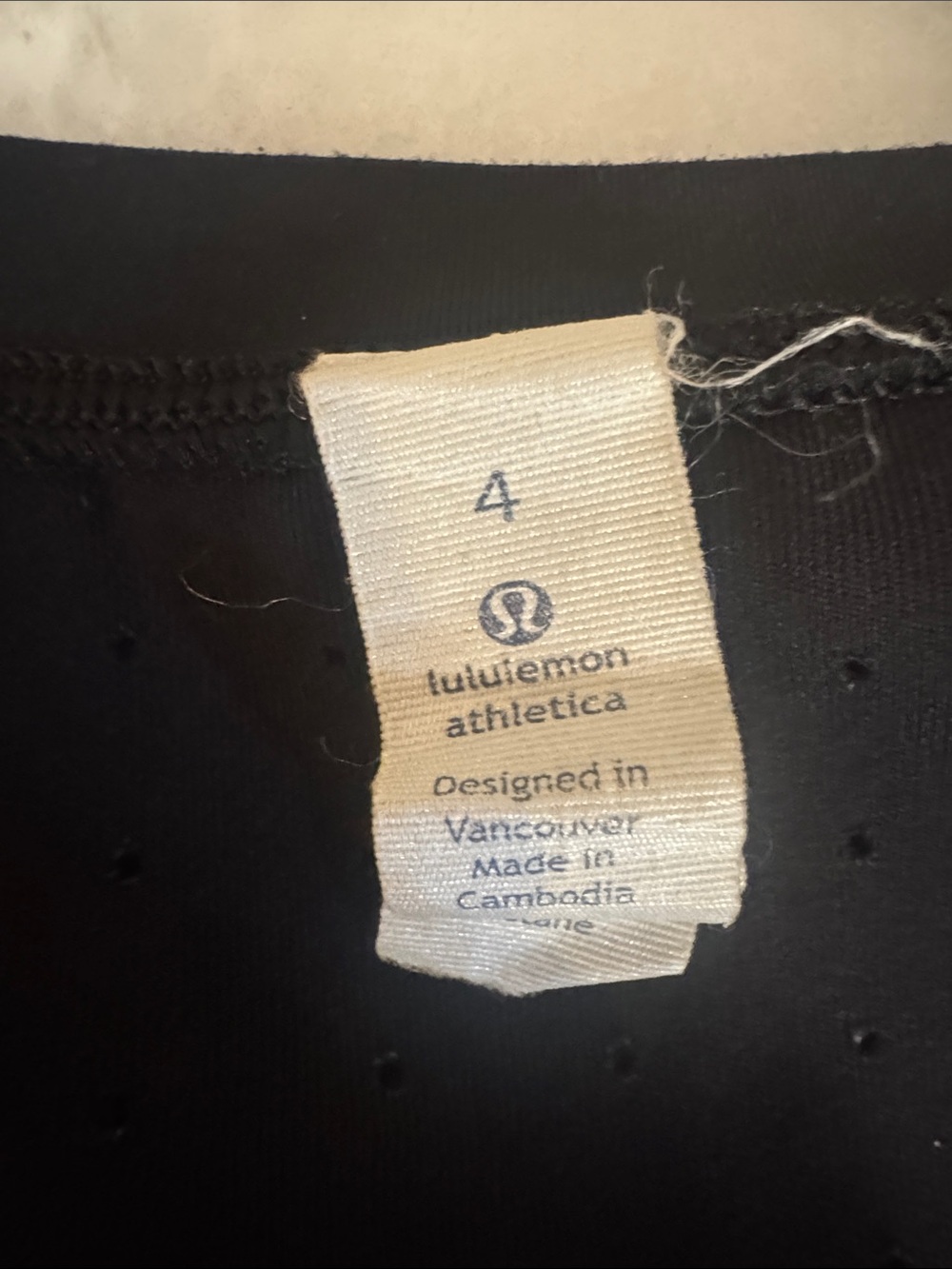 Lululemon Rush Hour Long Sleeve - Black - Picture 3 of 7